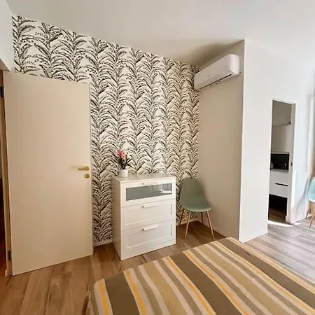 House Apartman *