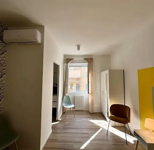 Apartment House *