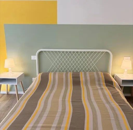 House Apartment *